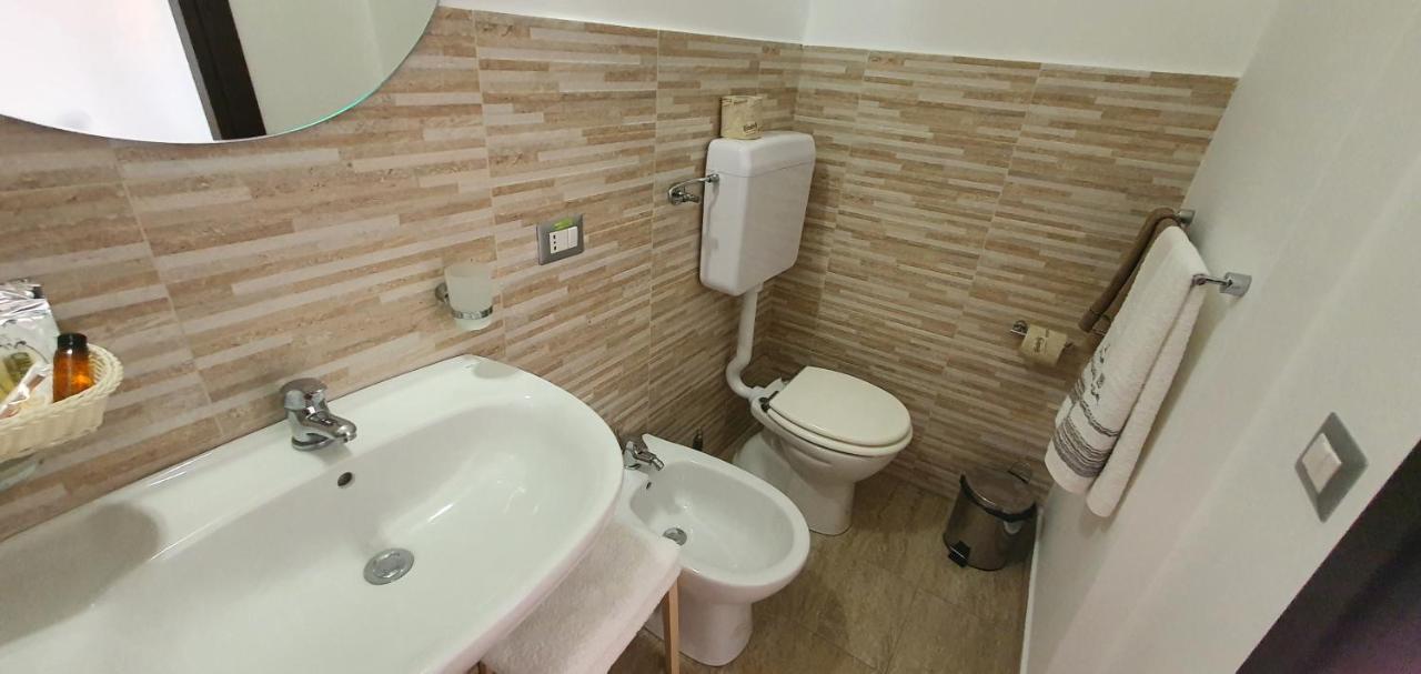 Lindos Bed & Breakfast Gela Exterior photo